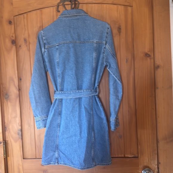 Zara denim dress - Picture 2 of 3